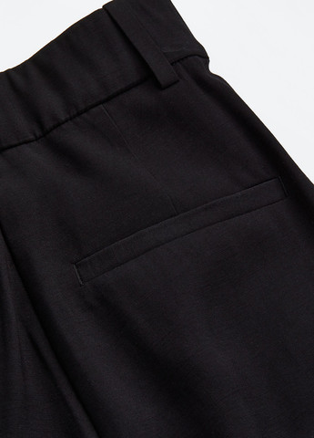 Черные кэжуал демисезонные укороченные брюки H&M