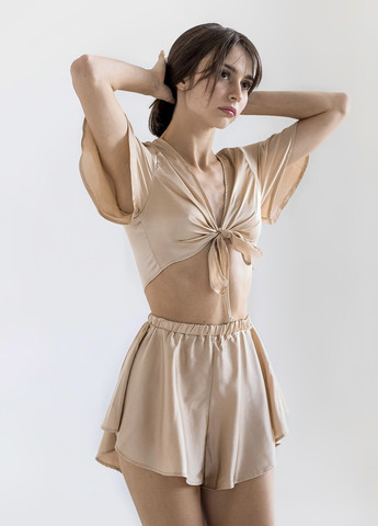 Бежевая всесезон пижама (топ, шорты) топ + шорты Kari Shop Atelier