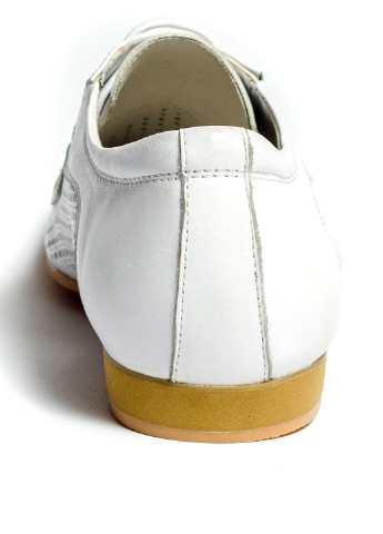 Белые кэжуал туфли Tezoro на шнурках
