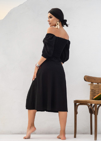 Черное кэжуал платье Larionoff однотонное