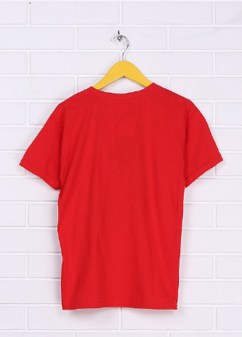 Красная летняя футболка Gildan