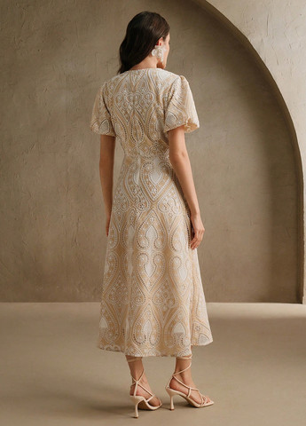Бежева святковий сукня кльош, а-силует SHEIN однотонна