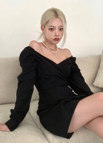 Черное кэжуал платье футляр SHEIN однотонное