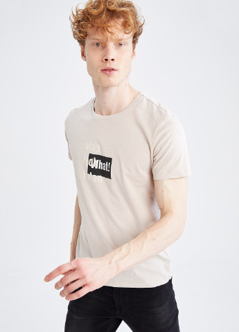 Светло-бежевая футболка DeFacto