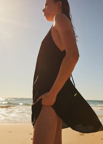 Чорна сукня H&M однотонна