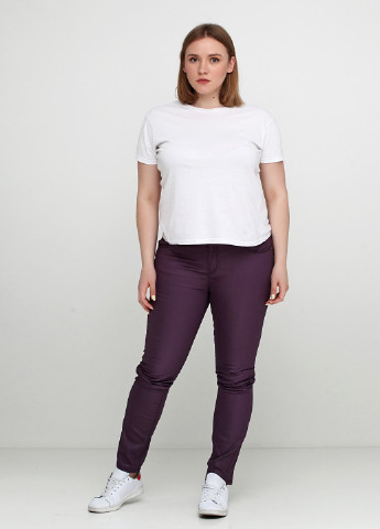 Темно-фиолетовые кэжуал демисезонные зауженные брюки WOOMAN