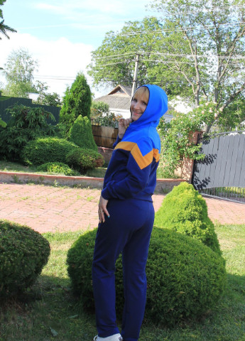 Темно-синяя демисезонная костюм для спорта женский трехцветный кофта + брюки V.O.G.