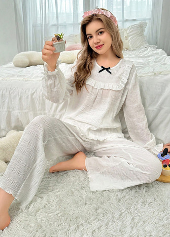 Белая всесезон пижама (лонгслив, брюки) лонгслив + брюки SHEIN