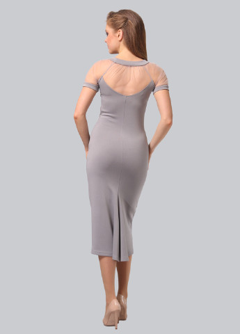 Серое деловое платье футляр Lila Kass однотонное