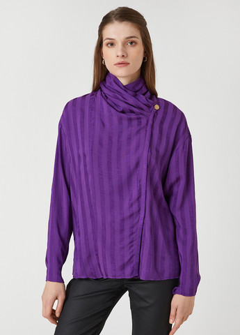 Фиолетовая демисезонная блуза на запах KOTON