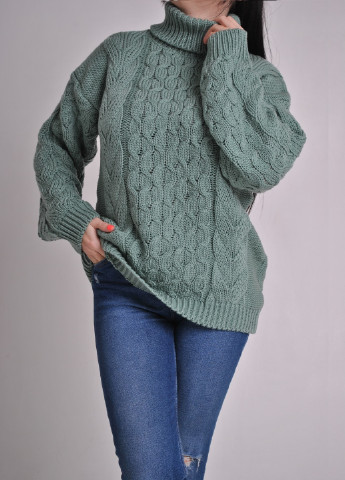 Оливковий зимовий светр з косами Berta Lucci