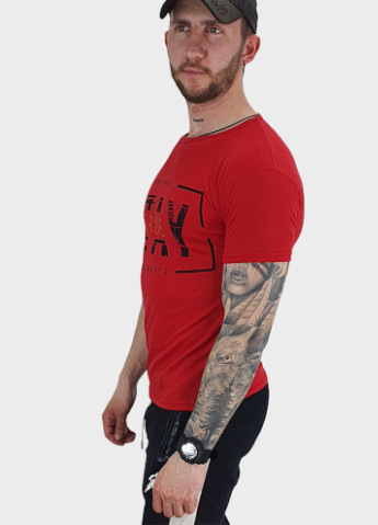 Красная футболка мужская красная Exelen