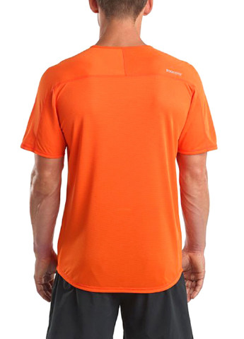 Оранжевая футболка Saucony