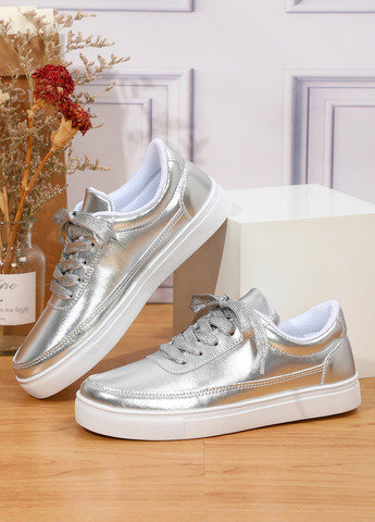 Сріблясті кеди SHEIN