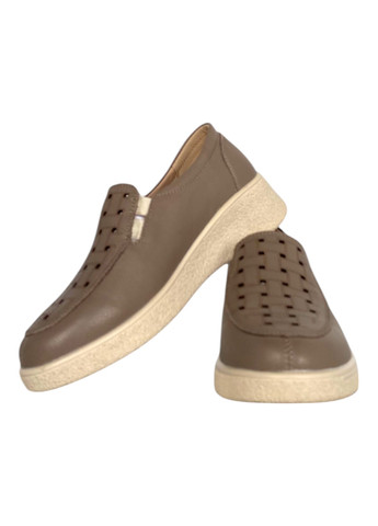 Кофейные слипоны Meego с перфорацией однотонные