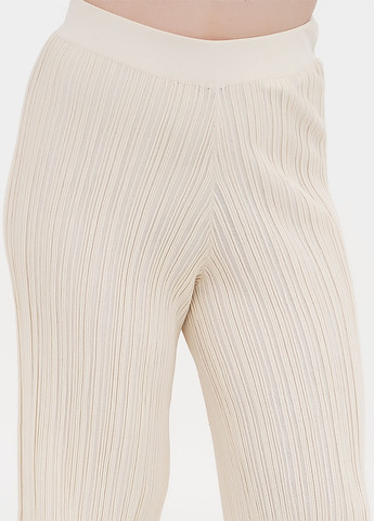 Светло-бежевые кэжуал демисезонные прямые брюки Orsay