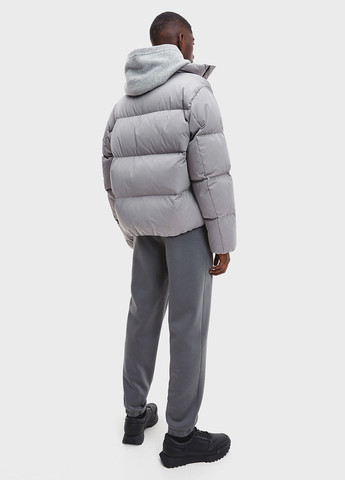 Серая демисезонная куртка Calvin Klein