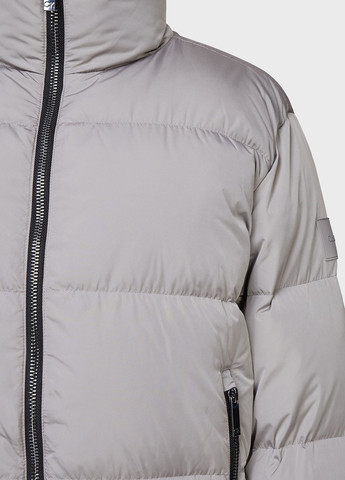 Серая демисезонная куртка Calvin Klein