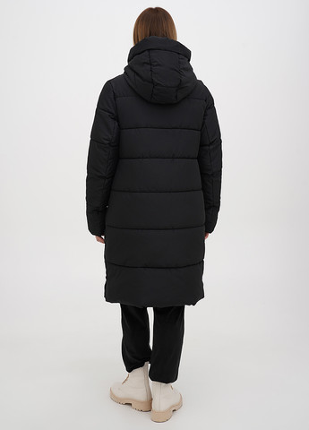 Черная зимняя куртка Monte Cervino