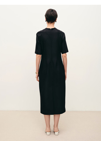 Черное кэжуал платье футляр JUL однотонное