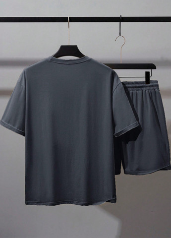 Серый летний костюм (футболка, шорты) с шортами SHEIN
