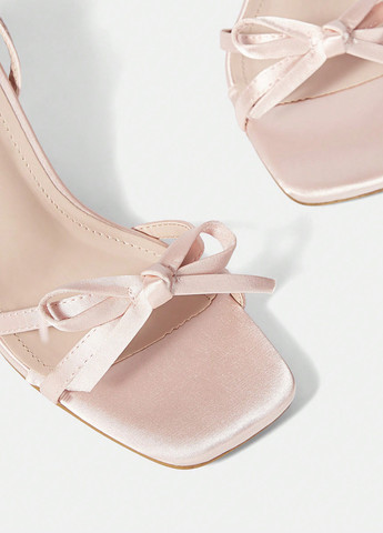 Бледно-розовые босоножки SHEIN с ремешком с бантом