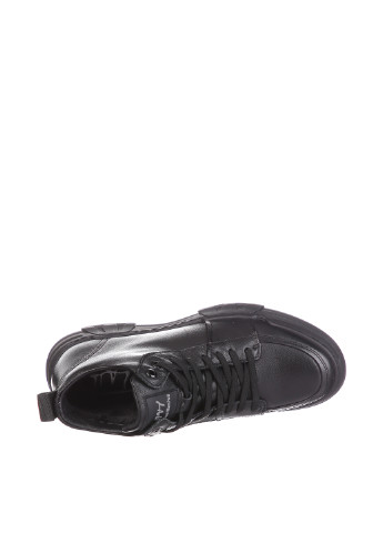 Черные зимние ботинки LAU