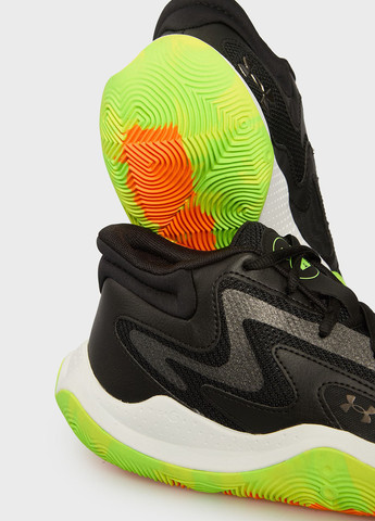 Чорні осінні кросівки Under Armour