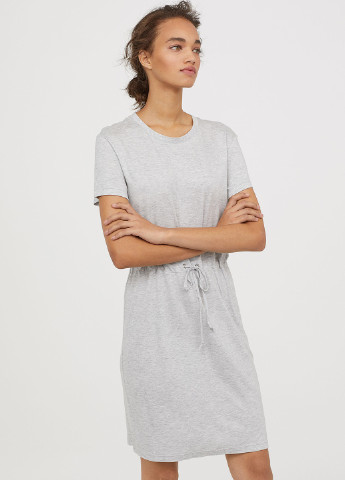 Светло-серое кэжуал платье платье-футболка H&M меланжевое