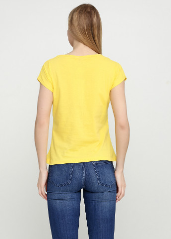 Жовта літня футболка Carla Mara