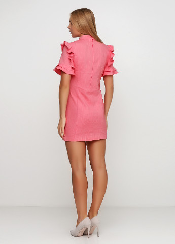 Розовое кэжуал платье футляр Sassofono однотонное