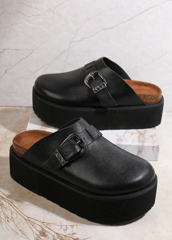 Черные шлепанцы SHEIN на платформе с пряжкой