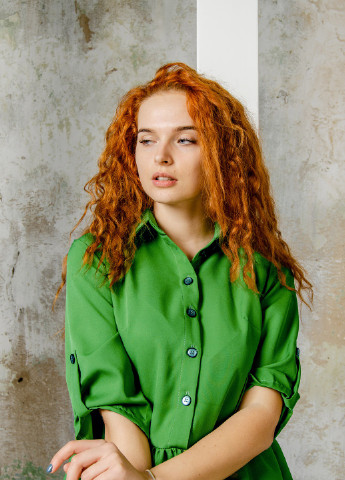 Зеленое кэжуал трендовое платье рубашка классического кроя INNOE однотонное