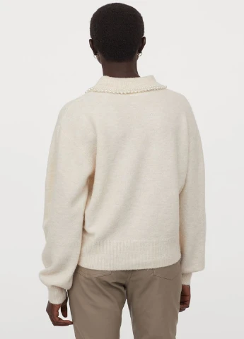Молочный демисезонный свитер H&M