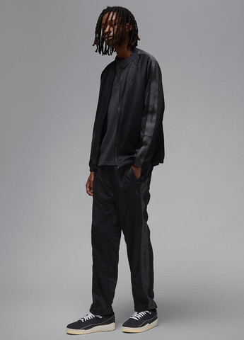 Черные спортивные демисезонные прямые брюки Jordan