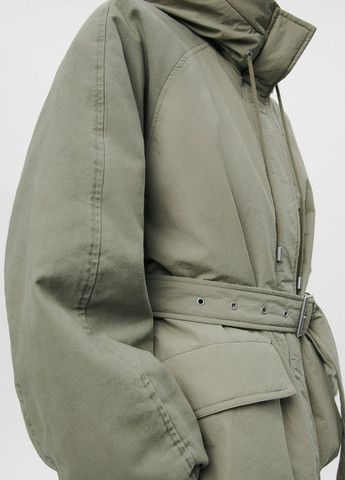 Оливкова демісезонна куртка Zara