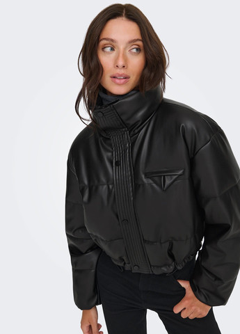 Черная демисезонная куртка Only