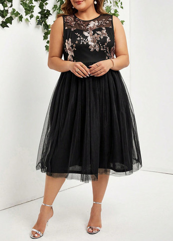 Чорна коктейльна, кежуал сукня з пишною спідницею, кльош SHEIN з квітковим принтом