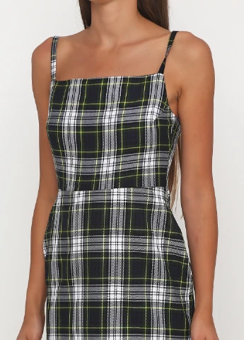Чорна кежуал сукня Nasty Gal в клітинку