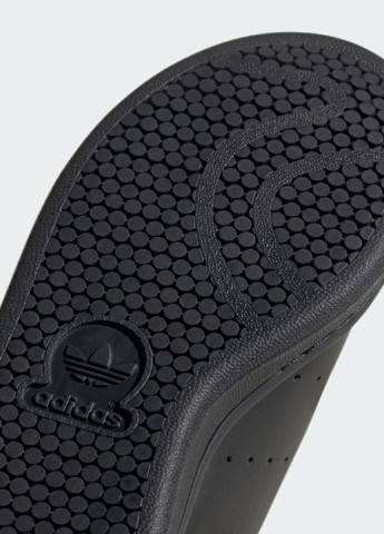 Чорні всесезонні кросівки adidas Stan Smith