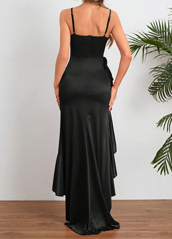 Чорна вечірня сукня зі шлейфом SHEIN однотонна