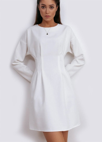 Белое кэжуал платье с акцентом на талии, мини Egostyle однотонное