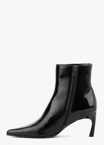 Черные демисезонная ботильоны Le'BERDES