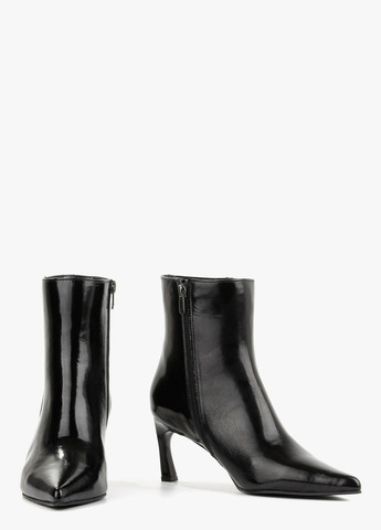 Черные демисезонная ботильоны Le'BERDES