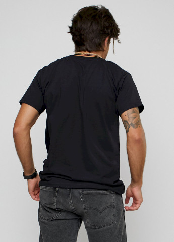 Черная футболка мужская YAPPI