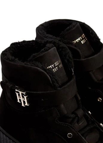 Зимние ботинки Tommy Hilfiger с мехом