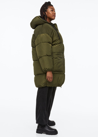 Оливкова (хакі) демісезонна куртка вільного крою H&M