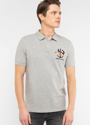Светло-серая футболка-поло для мужчин Tommy Hilfiger с логотипом