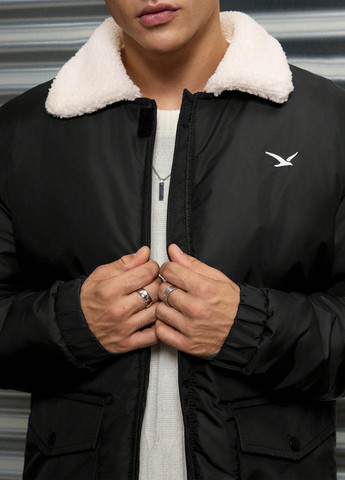 Черная зимняя куртка SHEIN