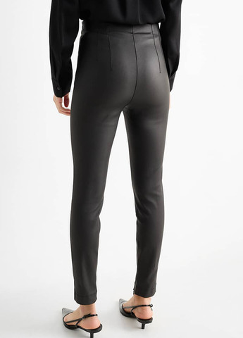 Черные демисезонные леггинсы C&A